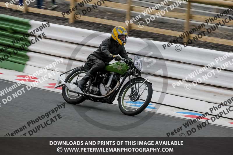 Vintage motorcycle club;eventdigitalimages;mallory park;mallory park trackday photographs;no limits trackdays;peter wileman photography;trackday digital images;trackday photos;vmcc festival 1000 bikes photographs